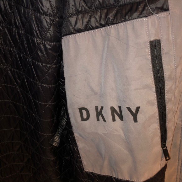 DKNY Grey Winter Coat quilted on inside Size L Men’s Authentic - Picture 7 of 12